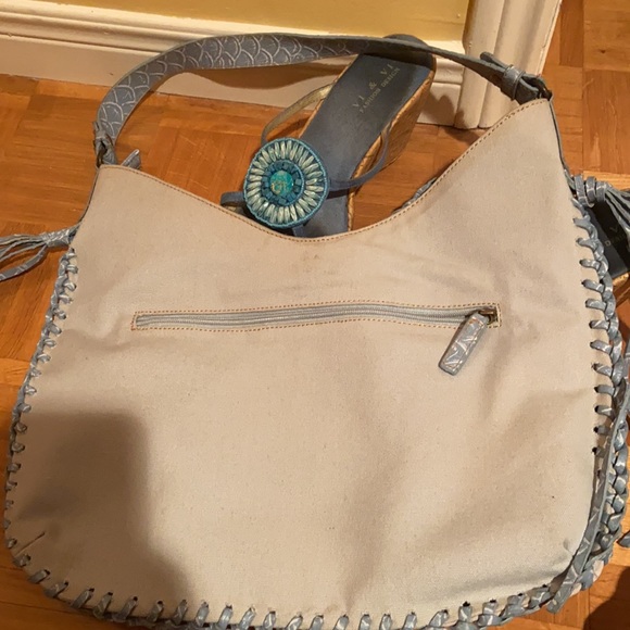 Blue beach cork shoes & blue boho suede-denim bag - Picture 6 of 11